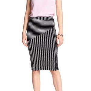 Banana Republic Knit Striped Pencil Skirt
